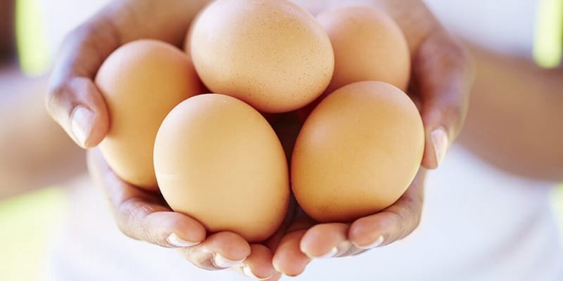 1 quả trứng nặng bao nhiêu gam