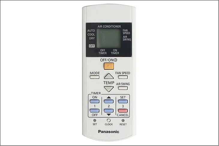 Bảng nút điều khiển của máy lạnh Panasonic