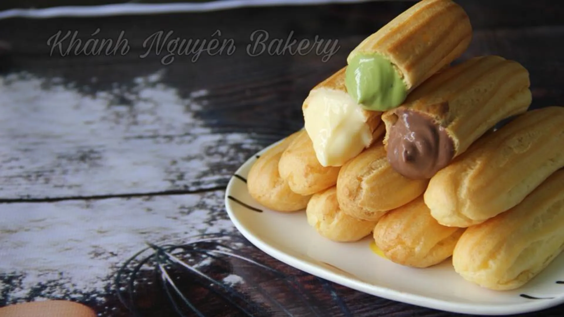 Bánh su kem Chewy Junior sinh nhật