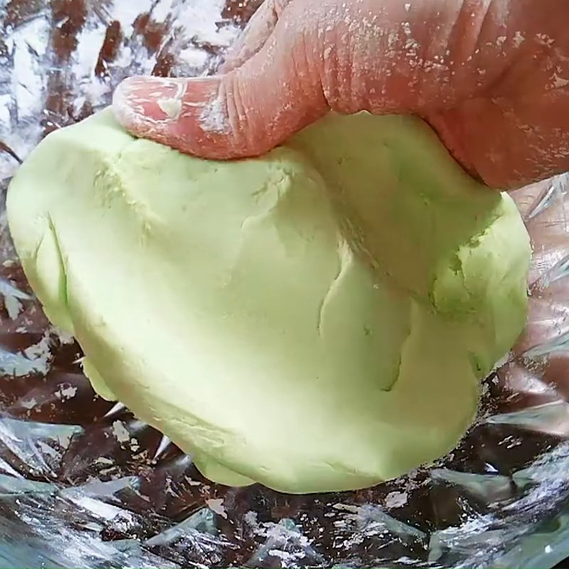 Bước 3 Trộn bột lá dứa Bánh nếp ngọt nhân dừa đậu xanh