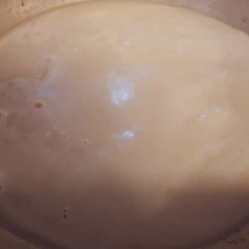 Bước 3 Nấu hỗn hợp nước cốt dừa Kem chuối nước cốt dừa không cần máy xay sinh tố
