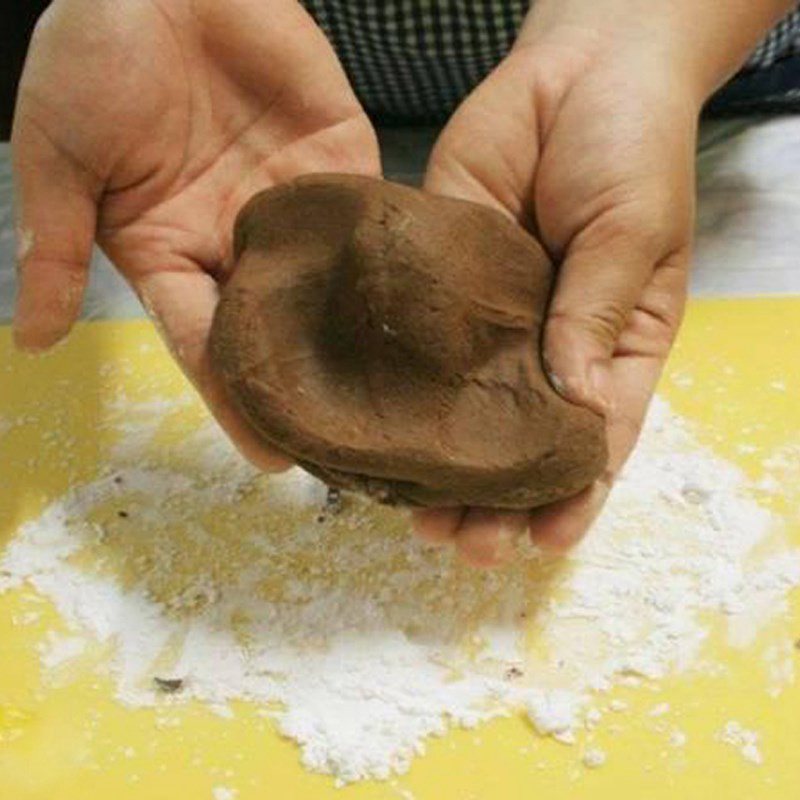 Bước 1 Trộn bột Trân châu từ bột nếp