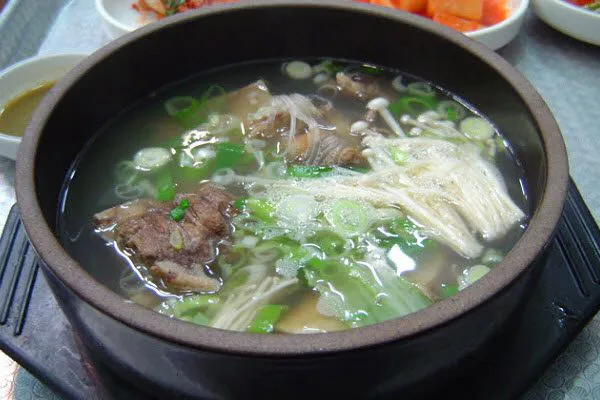 canh sườn bò Hàn Quốc