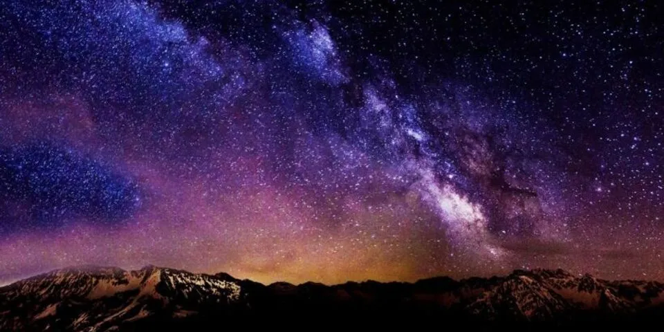 Top 9 ảnh bầu trời đêm galaxy
